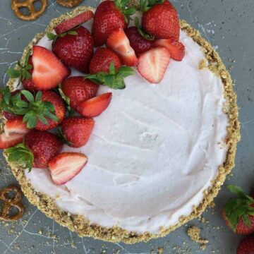 Strawberry Cheesecake Whole Cake