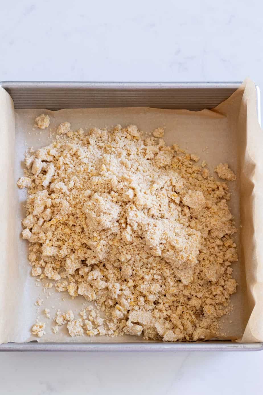 brown sugar crumbly crust in baking pan