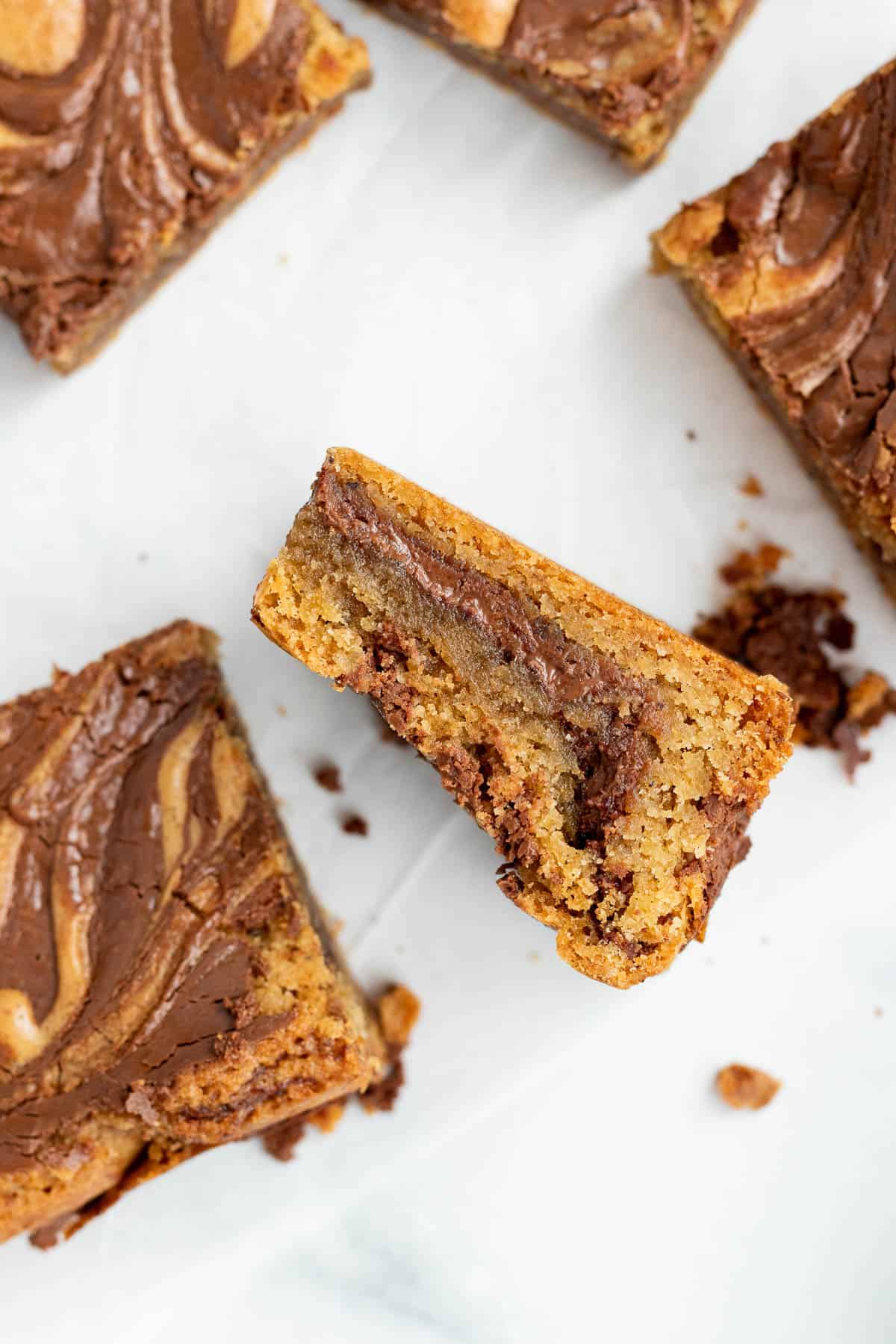 nutella blondie square on its side to show layer of nutella