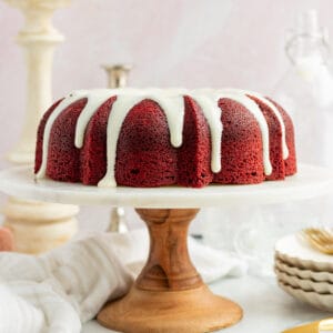 Red Velvet Bundt Cake-5